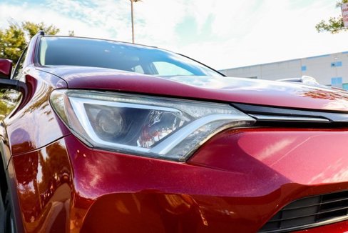 Used 2018 Toyota RAV4 XLE image 16