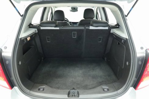 Used 2021 Chevrolet Trax LT w/ Sport Edition image 24