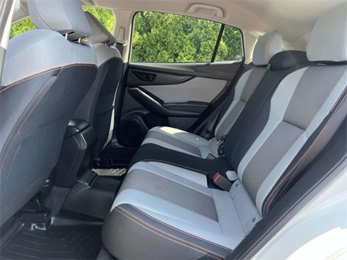 Used 2021 Subaru Crosstrek 2.0i Premium image 13