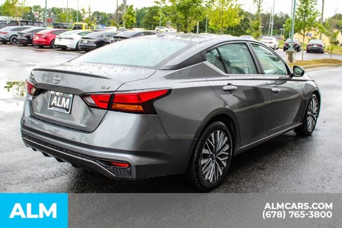 Used 2023 Nissan Altima 2.5 SV image 6