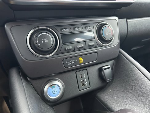 New 2025 Nissan Leaf S image 20