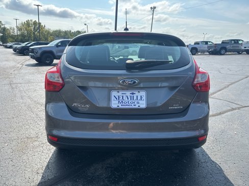 Used 2013 Ford Focus SE image 4