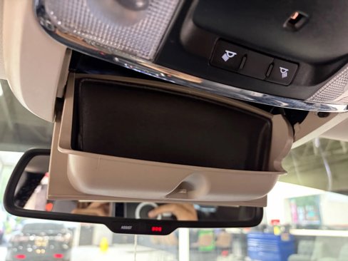 Used 2019 Chrysler 300 Limited image 52