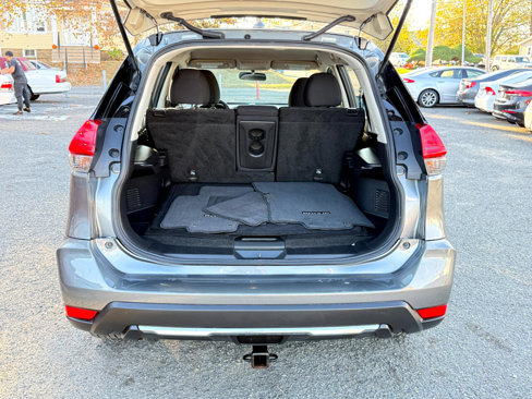 Used 2017 Nissan Rogue S image 31