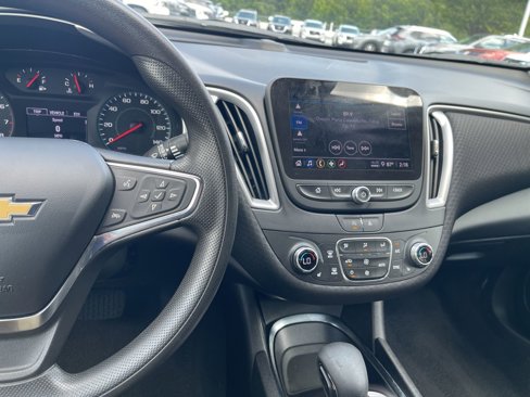 Used 2024 Chevrolet Malibu LT image 38