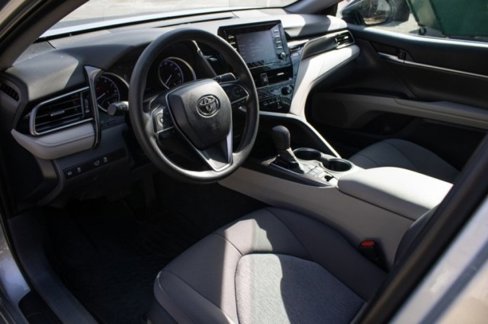 Used 2022 Toyota Camry LE image 38