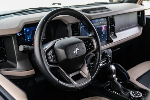 Used 2024 Ford Bronco Wildtrak image 38