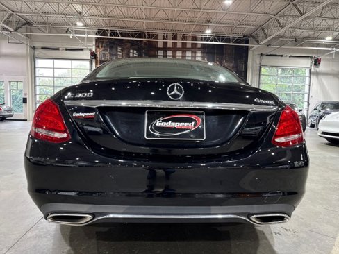 Used 2015 Mercedes-Benz C 300 4MATIC Sedan image 37