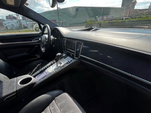 Used 2013 Porsche Panamera GTS image 72