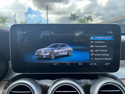 Used 2021 Mercedes-Benz C 300 Sedan image 32