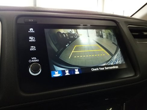 Used 2021 Honda HR-V EX image 12