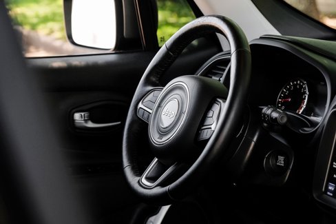 Used 2021 Jeep Renegade Limited w/ Sun & Sound Group image 24