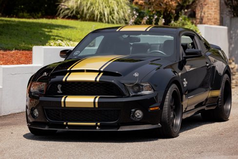 Used 2012 Ford Mustang Shelby GT500 w/ SVT Performance Pkg image 5