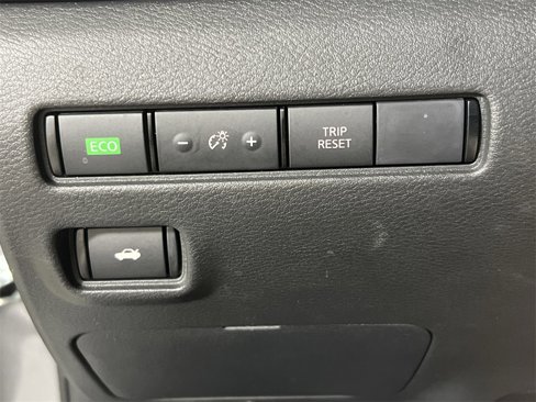 Used 2023 Nissan Sentra S image 19