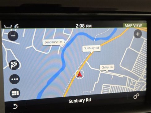 Used 2018 Jaguar F-PACE Premium image 35