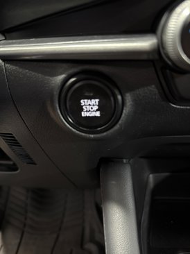 Used 2022 MAZDA MAZDA3 s image 36
