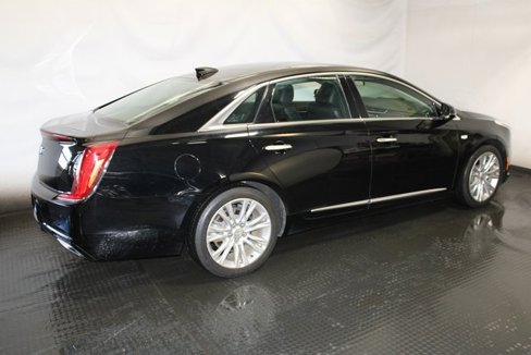 Used 2019 Cadillac XTS Luxury image 5