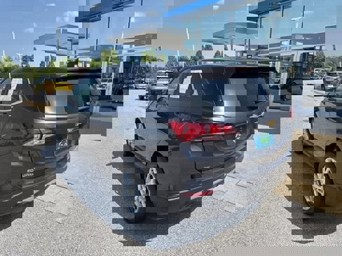 Certified 2023 Chevrolet Equinox LT w/ Driver Convenience Package image 6
