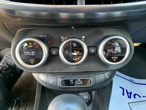 Used 2016 FIAT 500X Easy image 21