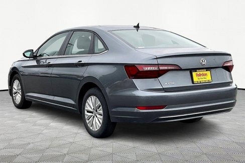 Used 2020 Volkswagen Jetta S image 4