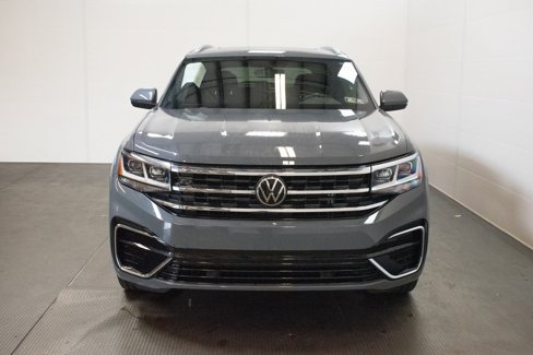 Used 2021 Volkswagen Atlas Cross Sport SE image 2
