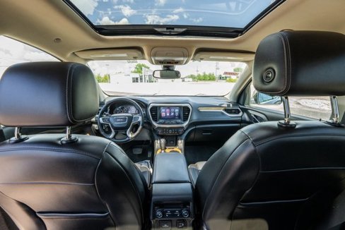 Used 2017 GMC Acadia Denali w/ Technology Package image 22