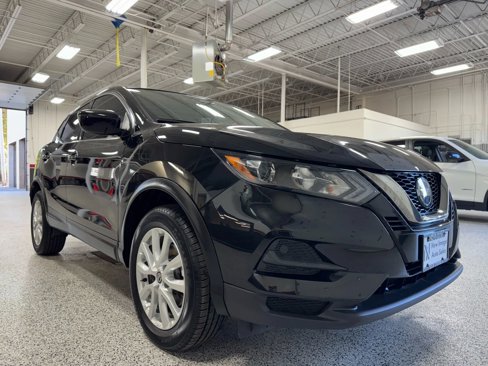 Used 2021 Nissan Rogue Sport S image 1