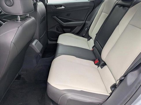 Used 2020 Volkswagen Jetta R-Line image 20