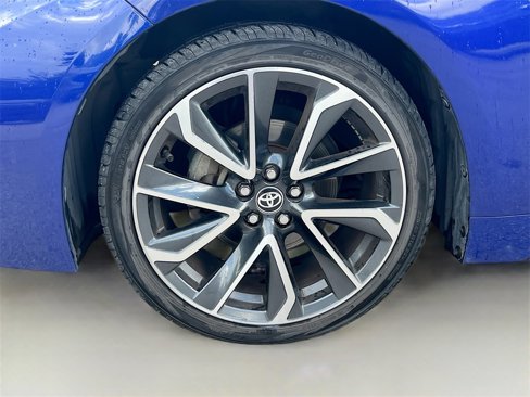 Used 2020 Toyota Corolla SE w/ SE Premium Package image 29