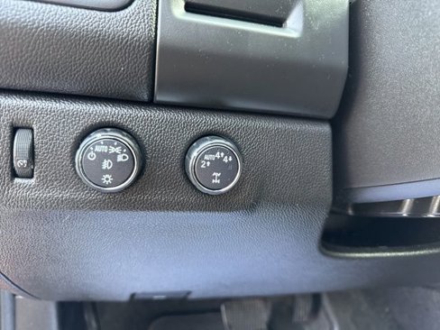 Used 2018 Chevrolet Colorado LT w/ LT Convenience Package image 30