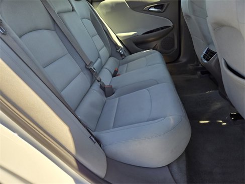 Used 2024 Chevrolet Malibu LT image 14