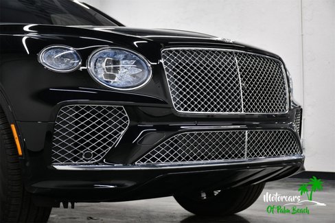 Used 2022 Bentley Bentayga image 54