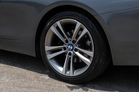 Used 2019 BMW 430i Coupe w/ Executive Package image 52