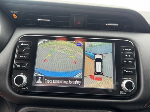 Used 2023 Nissan Kicks SR w/ SR Premium Package image 18