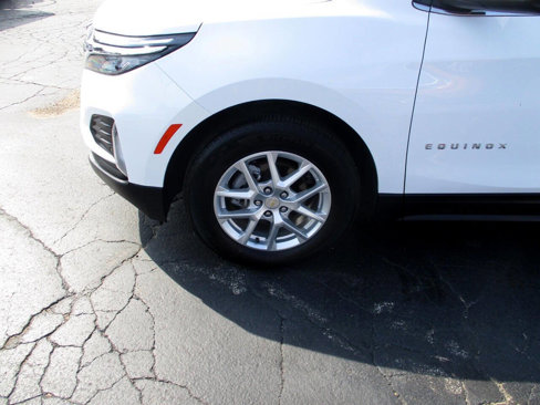Used 2022 Chevrolet Equinox LT image 16