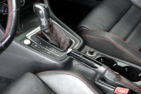 Used 2016 Volkswagen GTI SE w/ Lighting Package (SEL) image 28