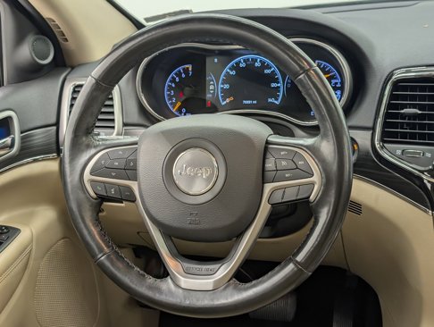 Used 2020 Jeep Grand Cherokee Limited w/ Luxury Group II image 18