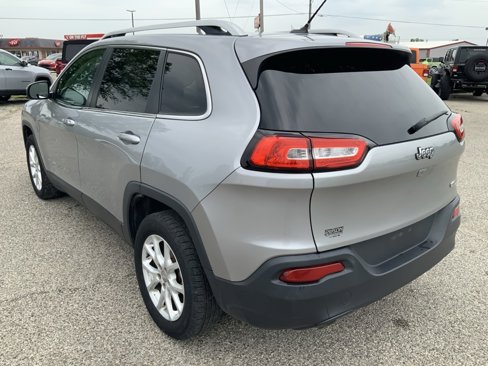 Used 2014 Jeep Cherokee Latitude w/ Comfort/Convenience Group image 7