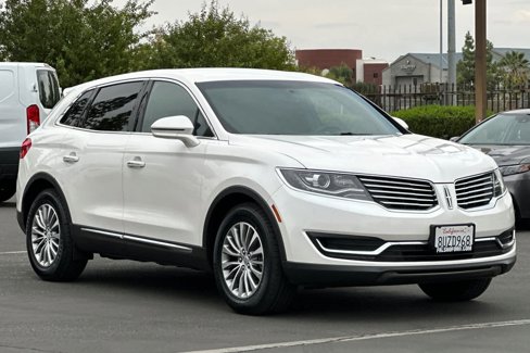 Used 2017 Lincoln MKX Select w/ Select Plus Package image 9