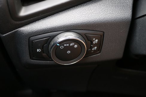 Used 2019 Ford EcoSport SE image 19