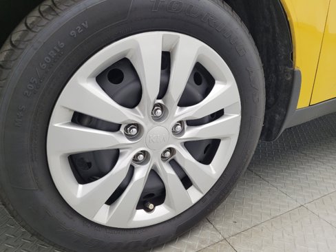 Used 2020 Kia Soul LX image 31