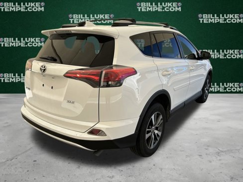 Used 2018 Toyota RAV4 XLE image 7