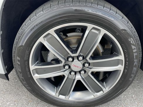 Used 2018 GMC Acadia Denali w/ Technology Package image 8