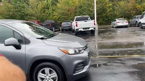 Used 2020 Chevrolet Trax LS w/ Tint and Cruise Package image 9