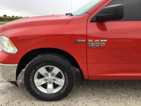 Used 2019 RAM 1500 Classic SLT image 7
