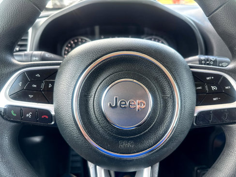 Used 2020 Jeep Renegade Sport w/ UConnect 7.0 Group image 13