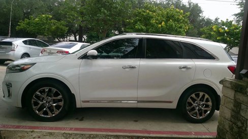 Used 2019 Kia Sorento SX image 4