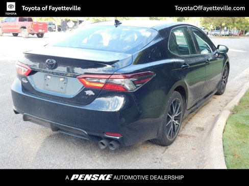 Used 2021 Toyota Camry SE w/ Carpet Mat Package (TMS) image 10