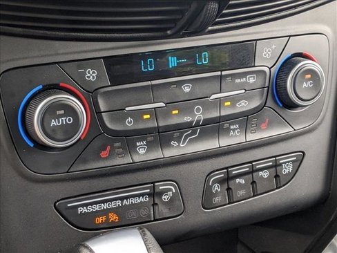 Used 2019 Ford Escape Titanium image 16