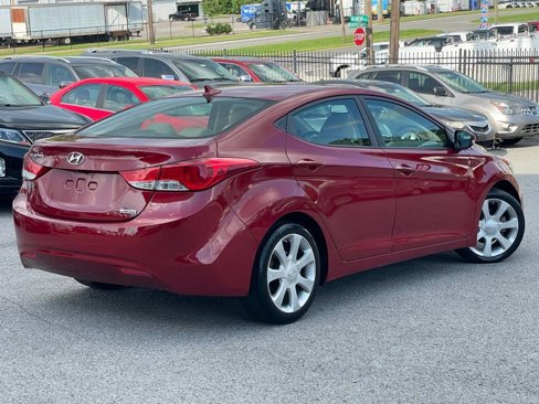 Used 2013 Hyundai Elantra Limited w/ Technology Pkg image 2